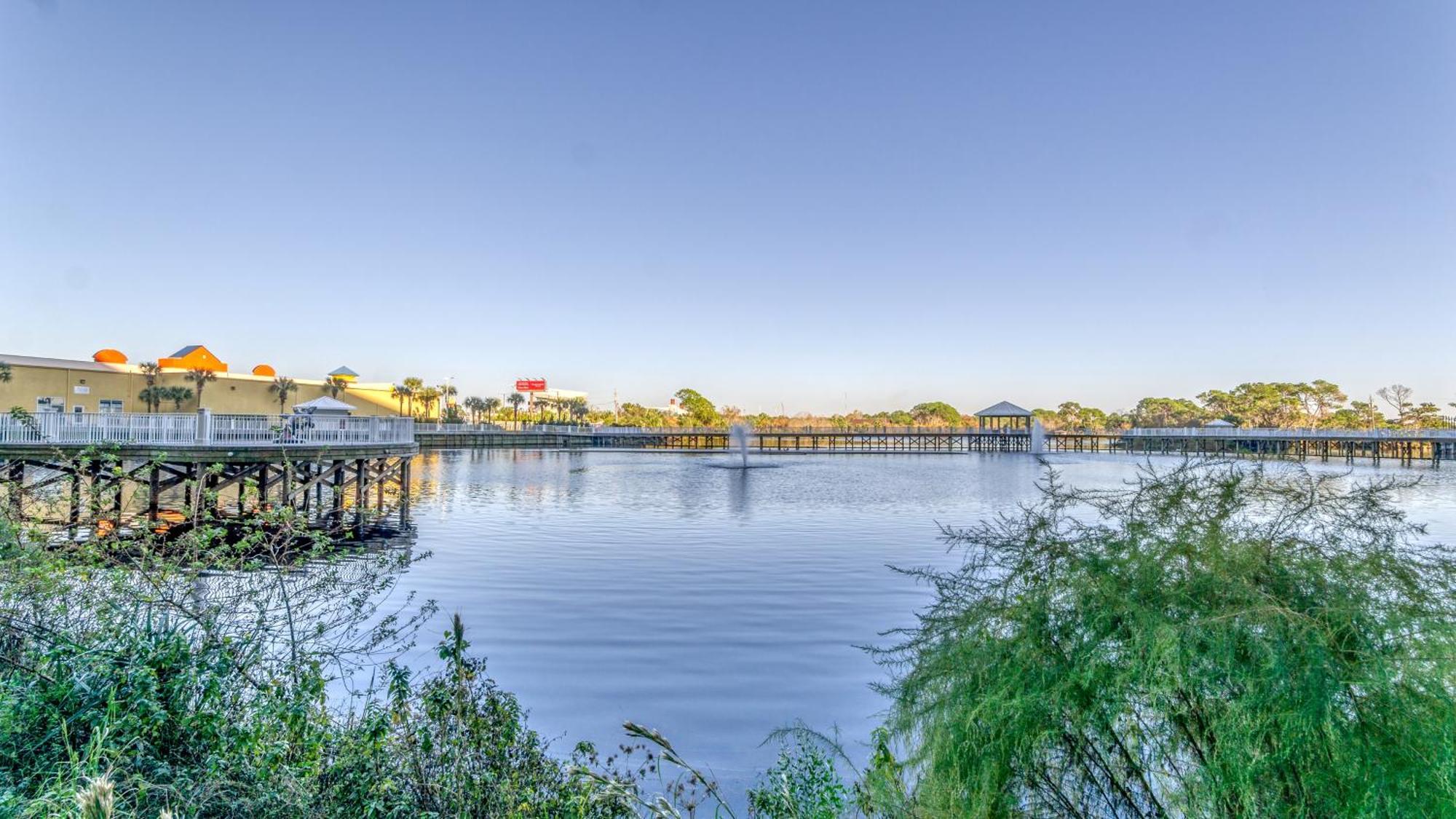 The Beach Scene At Laketown Wharf #524 By Nautical Properties Panama City Beach Eksteriør billede
